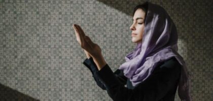آية قرآنية لجلب الحبيب والحب الشديد